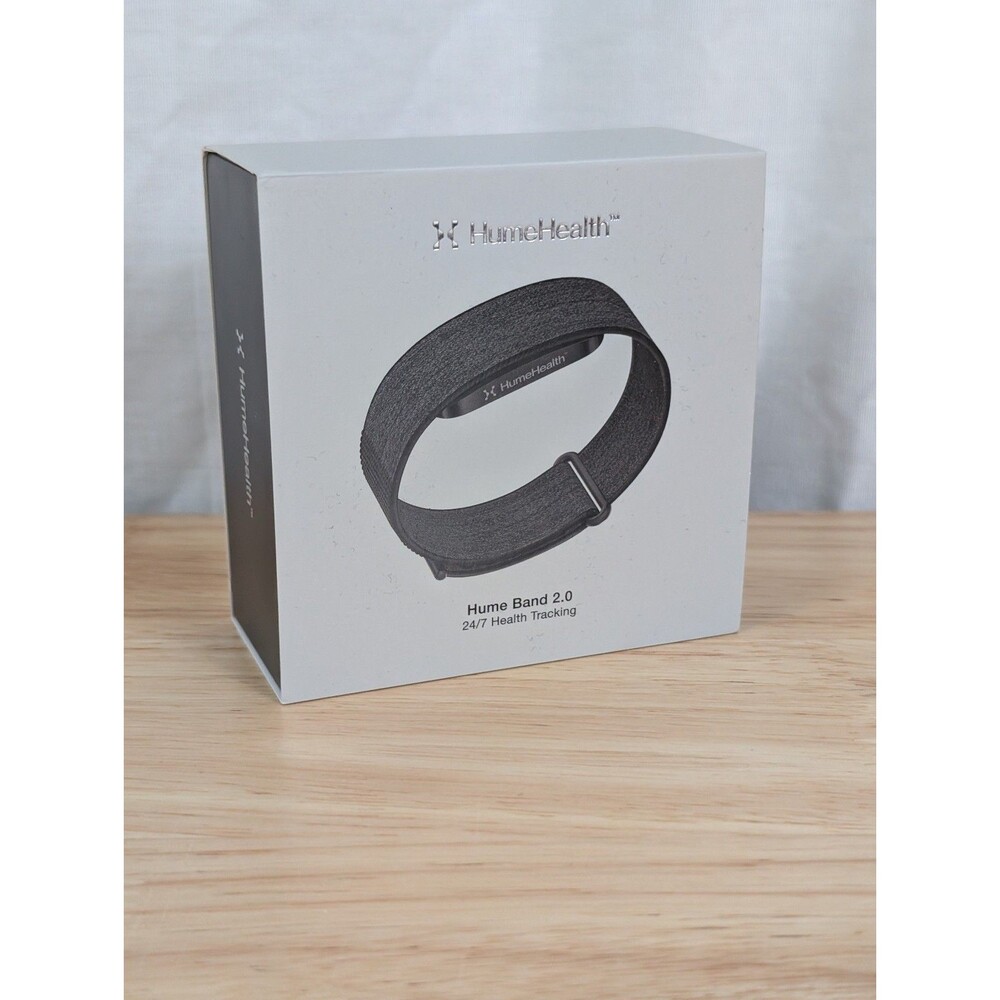 The Hume Band 2.0 Health All-In-One Fitness Activity Wearable HR Sleep Tracker